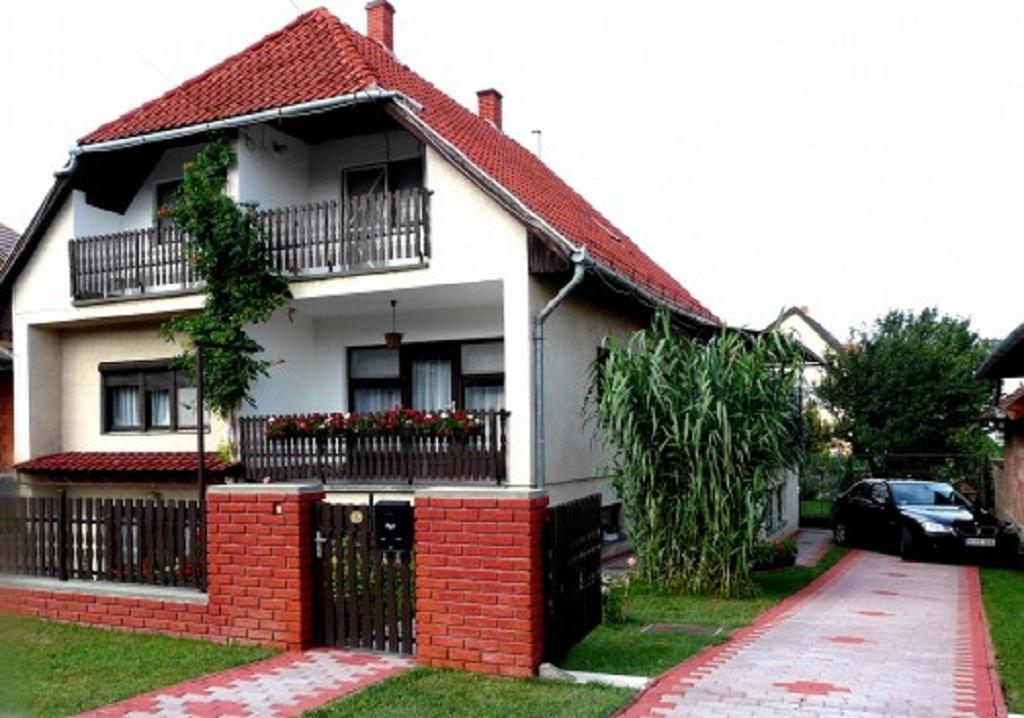 Margo Apartman Fonyód Esterno foto