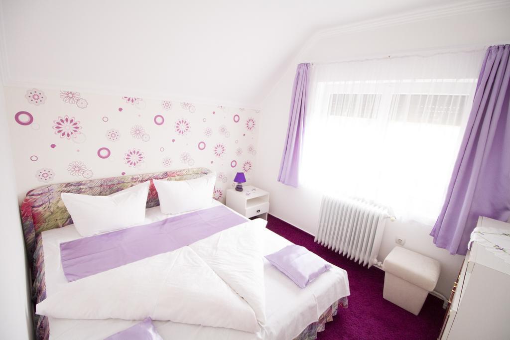 Margo Apartman Fonyód Esterno foto